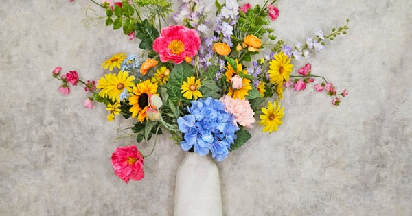 ALBIE | GARDEN FLOWERS BOUQUET