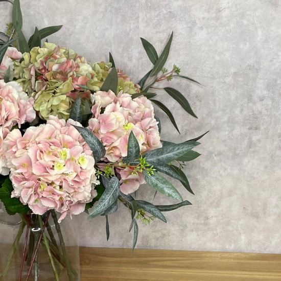 CLARENCE | HYDRANGEAS EUCALYPTUS BOUQUET