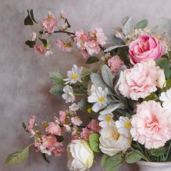 TRULY SCRUMPTIOUS | ROSES LISIANTHUS BLOSSOM BOUQUET