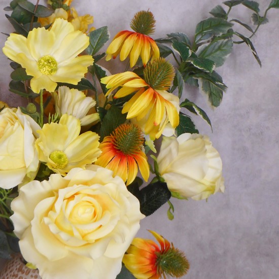 WALKING ON SUNSHINE | ROSES SNAPDRAGONS DAISIES BOUQUET