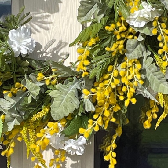 SUPERNOVA | MIMOSA BLOSSOM CATKINS WREATH